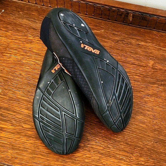 Teva Niyama mary Jane's - Picture 3 of 5